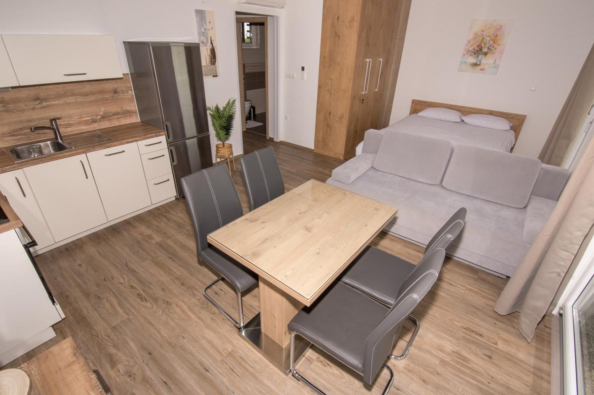 Apartmaji Aida Моравске-Топлице Экстерьер фото